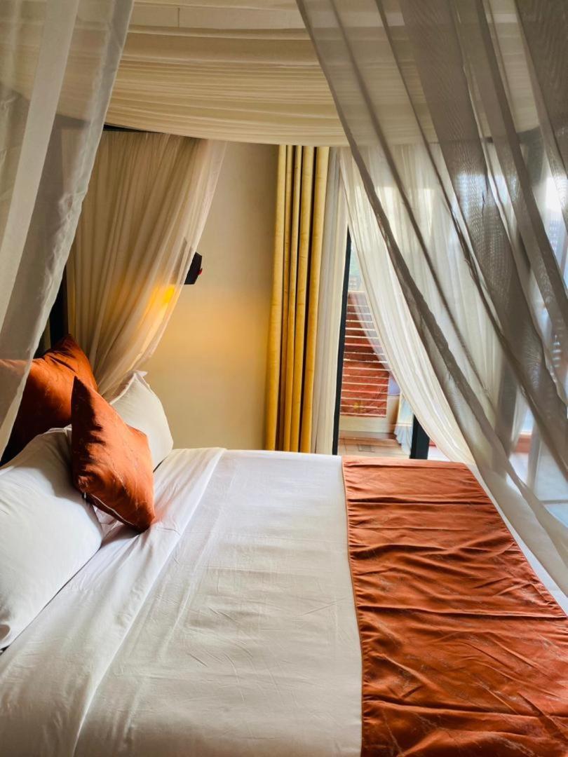Boun's Hotel Yaoundé Extérieur photo