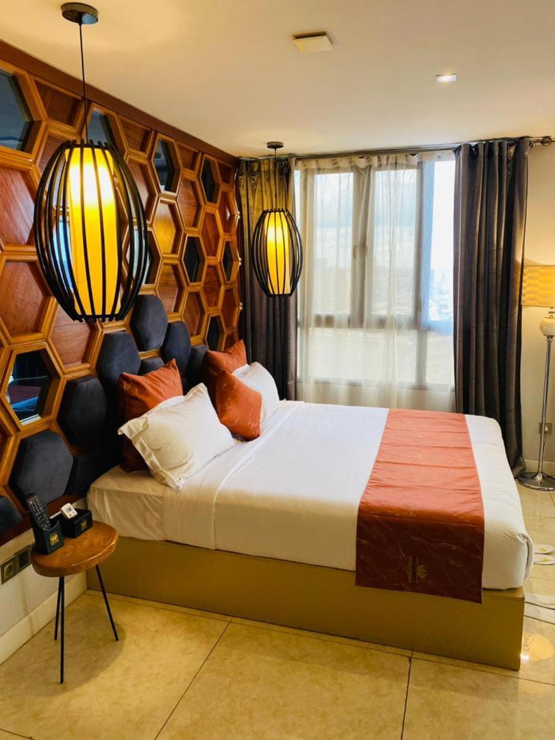Boun's Hotel Yaoundé Extérieur photo