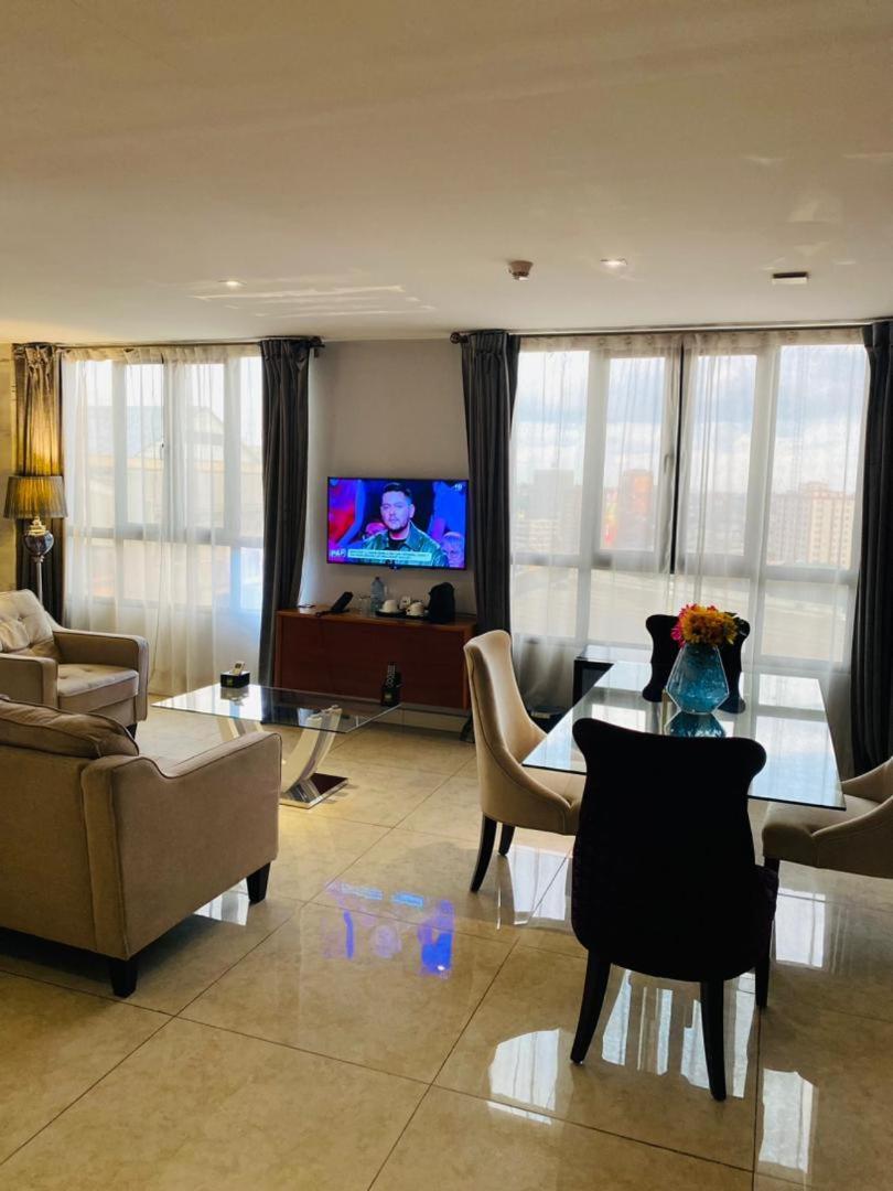 Boun's Hotel Yaoundé Extérieur photo